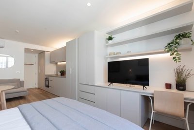 Studio - Unit 304 - Thumbnail 3